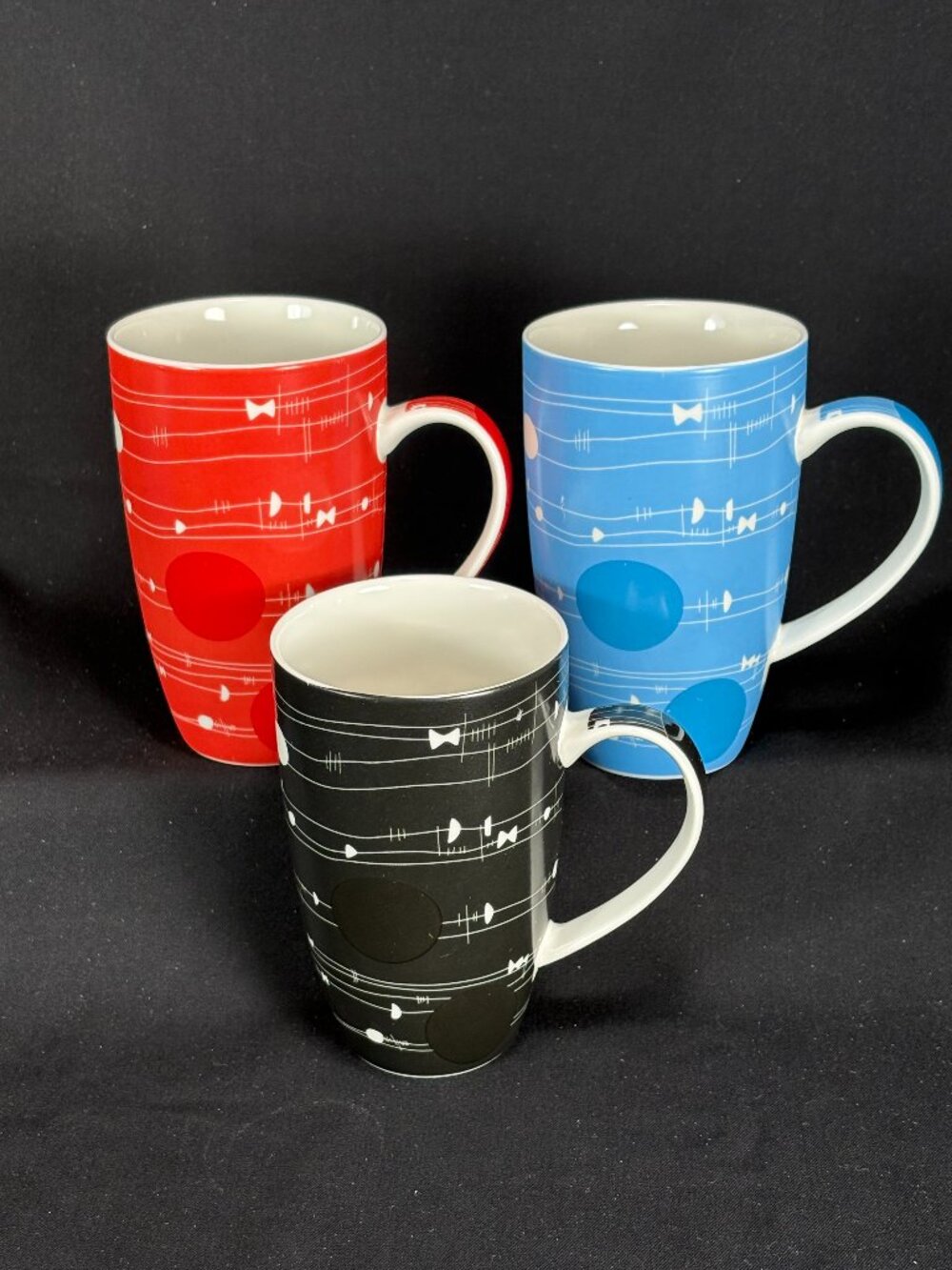 3 beautiful coffee mugs. Maxwell & Williams Frequency pattern